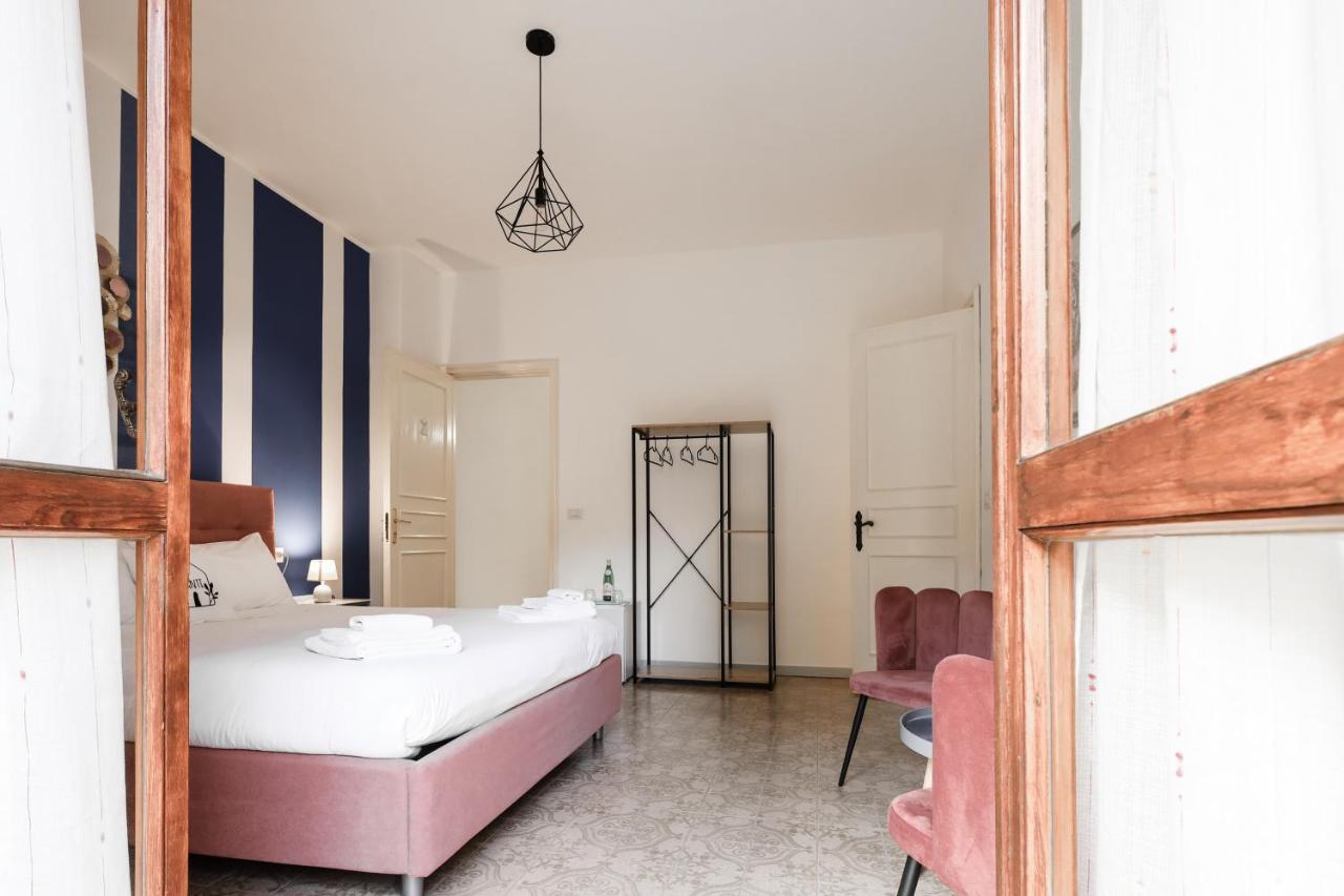 2 Santi - Suite And Rooms Lecce Kültér fotó